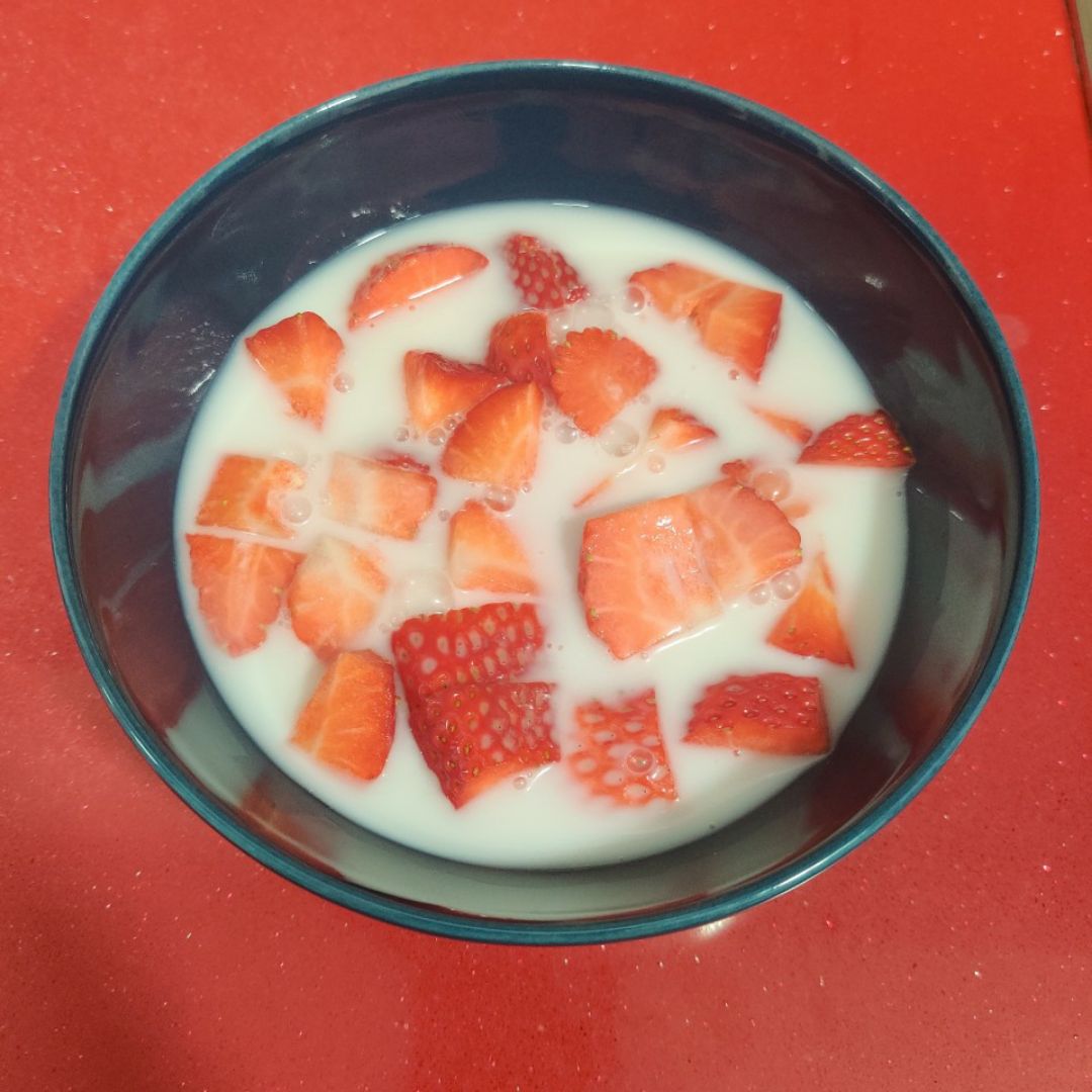 Fresas con leche de coco Paso 1 Fresas con leche de coco Paso 1