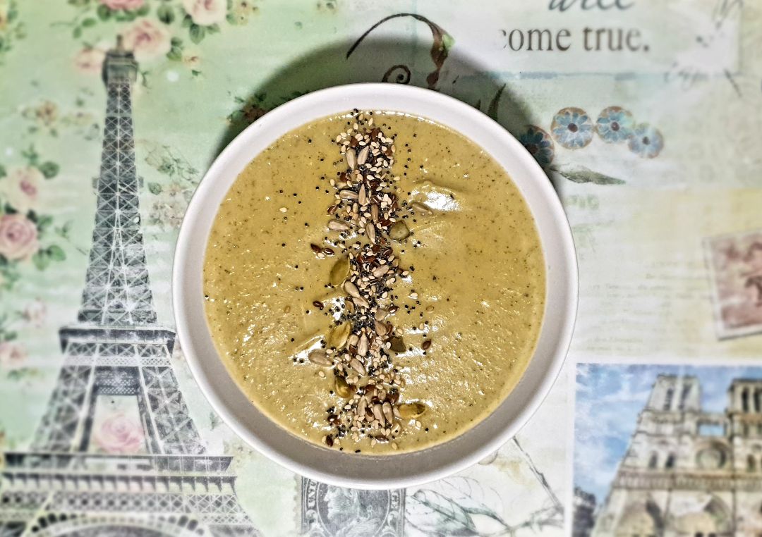 Crema de brócoli y queso de cabra