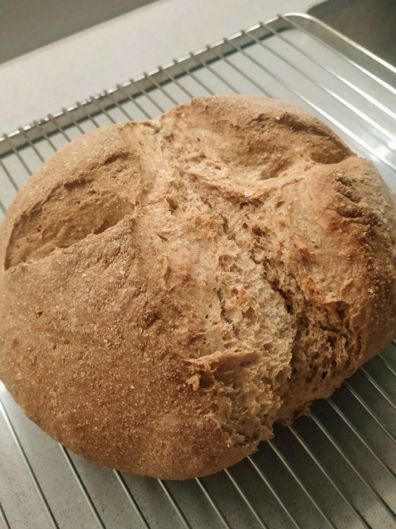 Pan casero de harina de espelta 100% integral