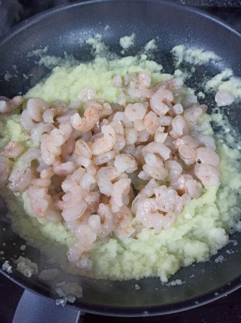 Canelones de merluza y gambas. Paso 3 Canelones de merluza y gambas. Paso 3