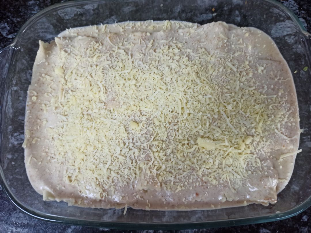 Canelones de merluza y gambas. Paso 10 Canelones de merluza y gambas. Paso 10