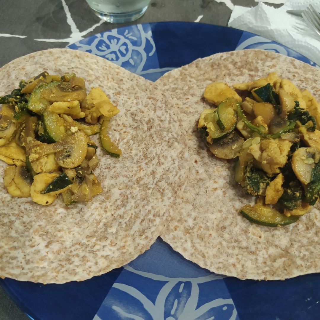 Fajitas de pollo con verduras Fajitas de pollo con verduras