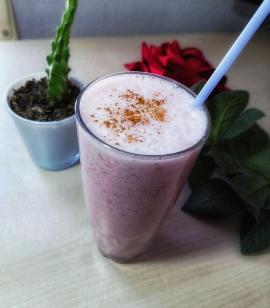 Batido de fresa y coco Batido de fresa y coco