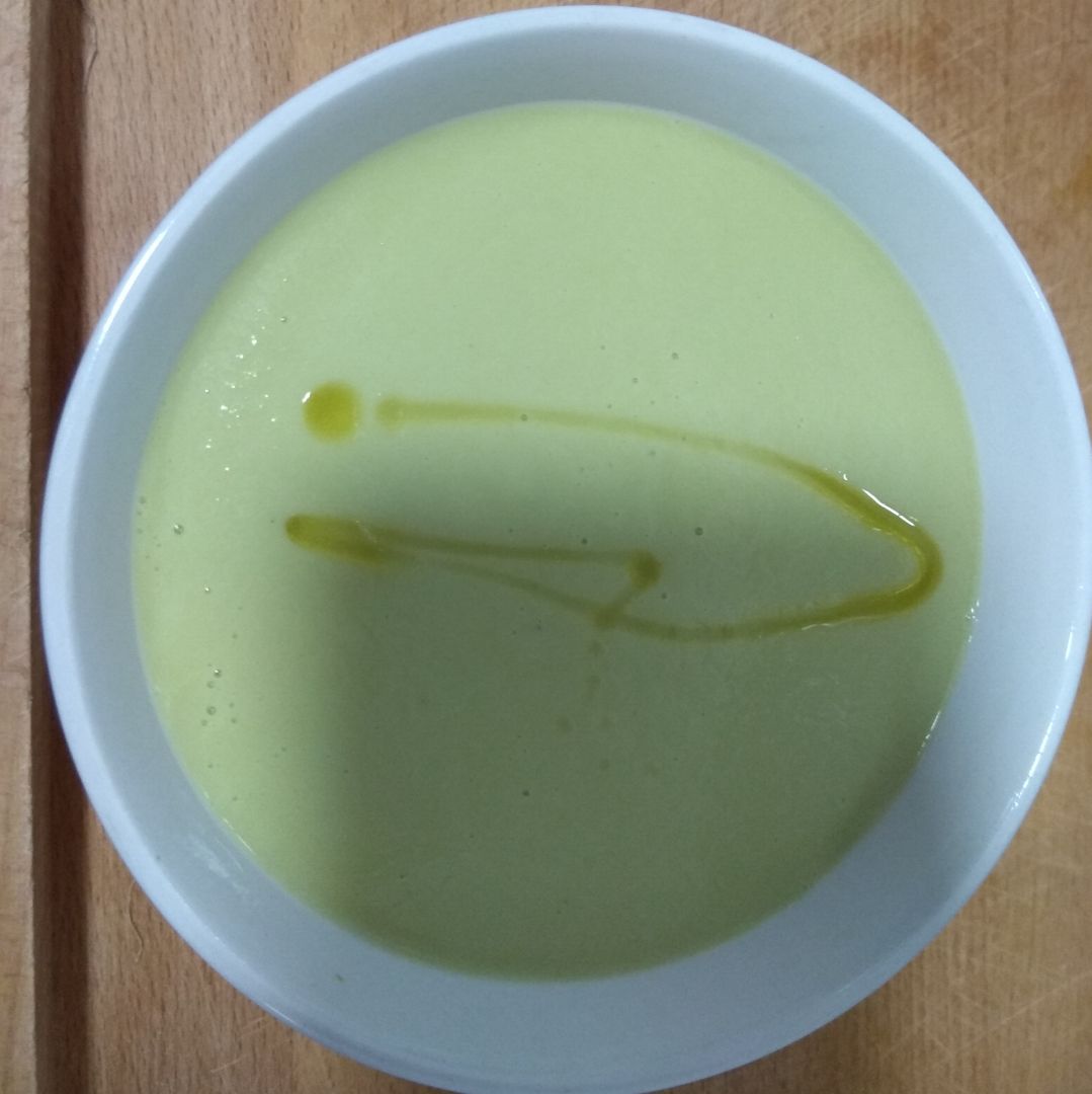 Crema de calabacín y judías verdes. Crema de calabacín y judías verdes.