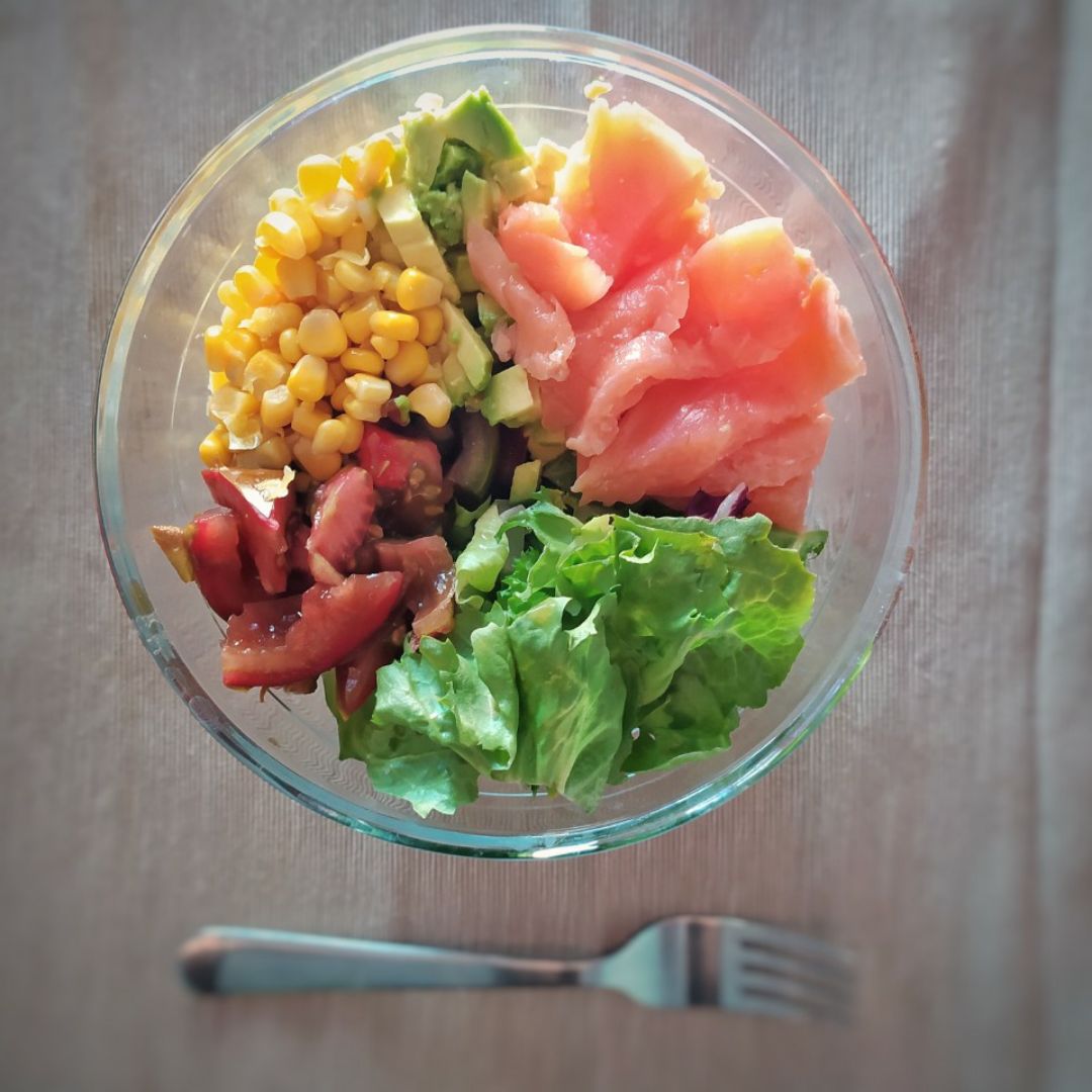 Poké salmón Poké salmón