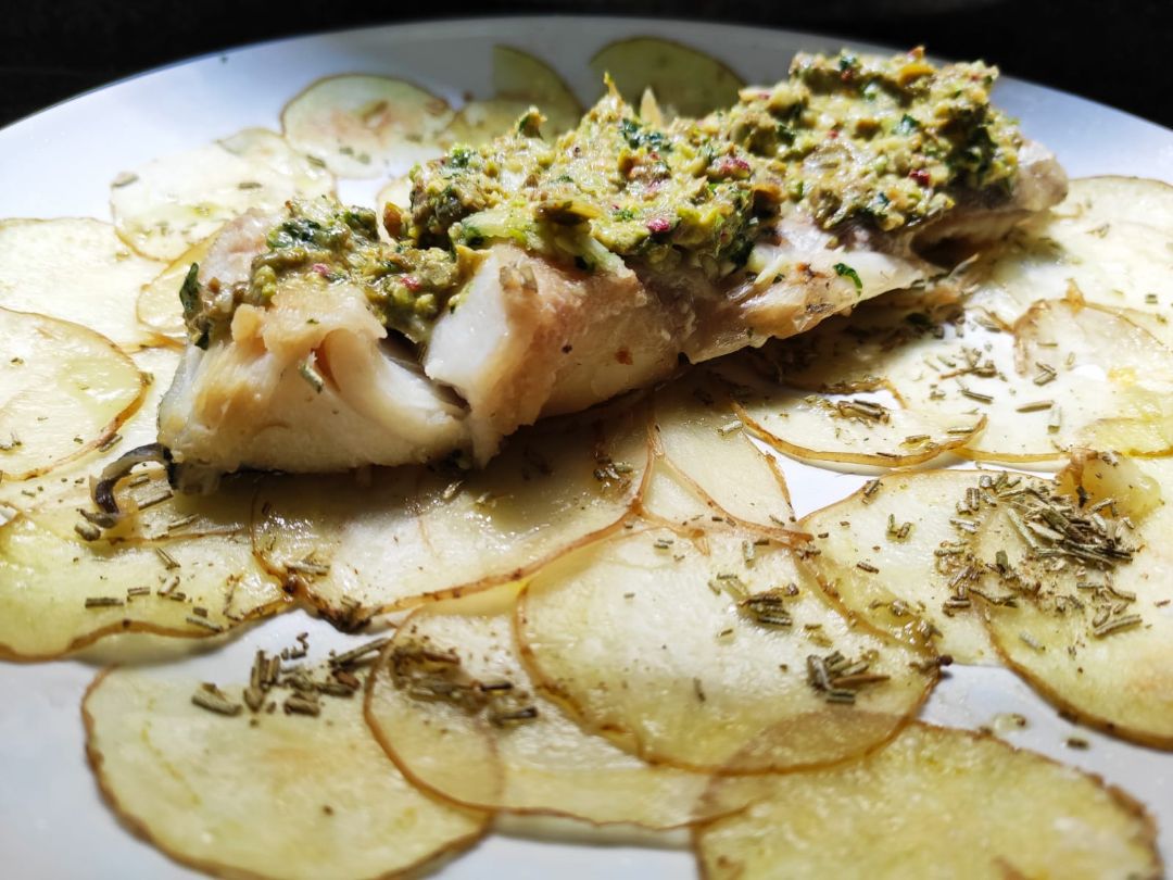 Bacalao con vinagreta de pistachos 🐟🌾🥔 Bacalao con vinagreta de pistachos 🐟🌾🥔