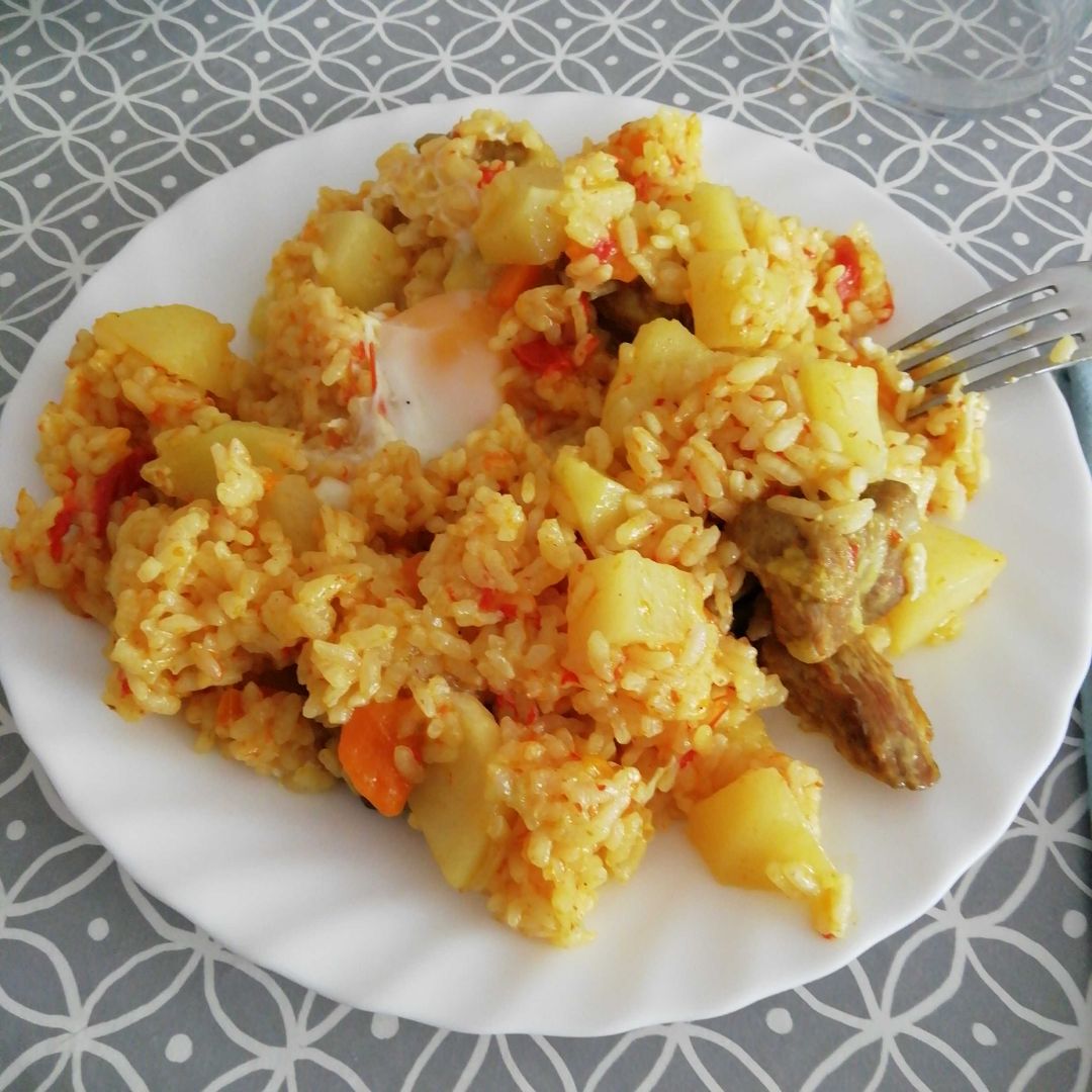 Costilla con patatas Costilla con patatas