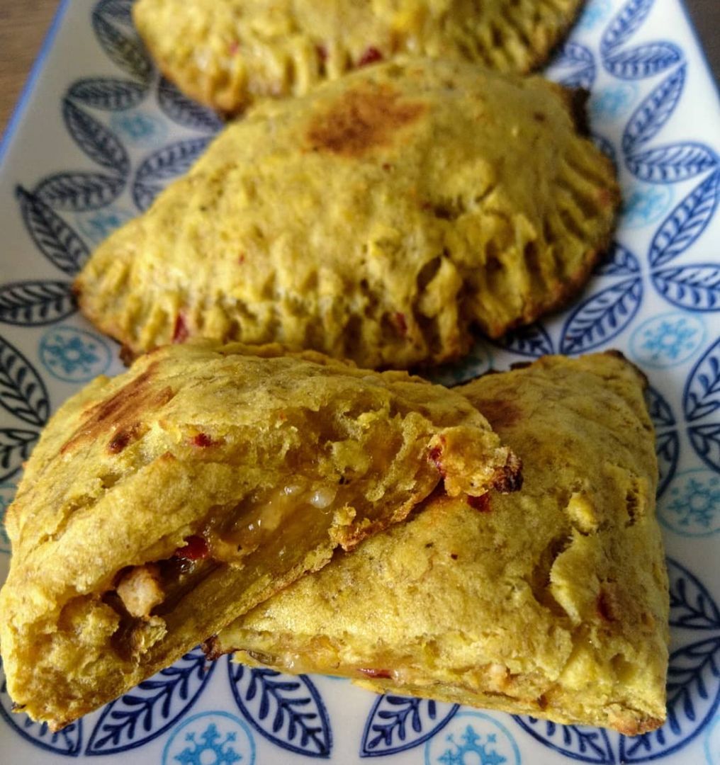 Empanadillas de platano macho Empanadillas de platano macho