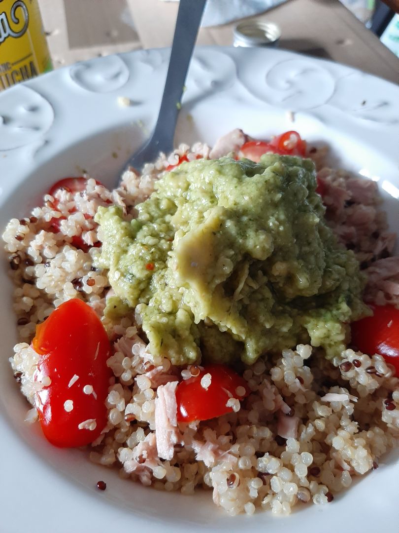 Quinoa con aguacate Quinoa con aguacate