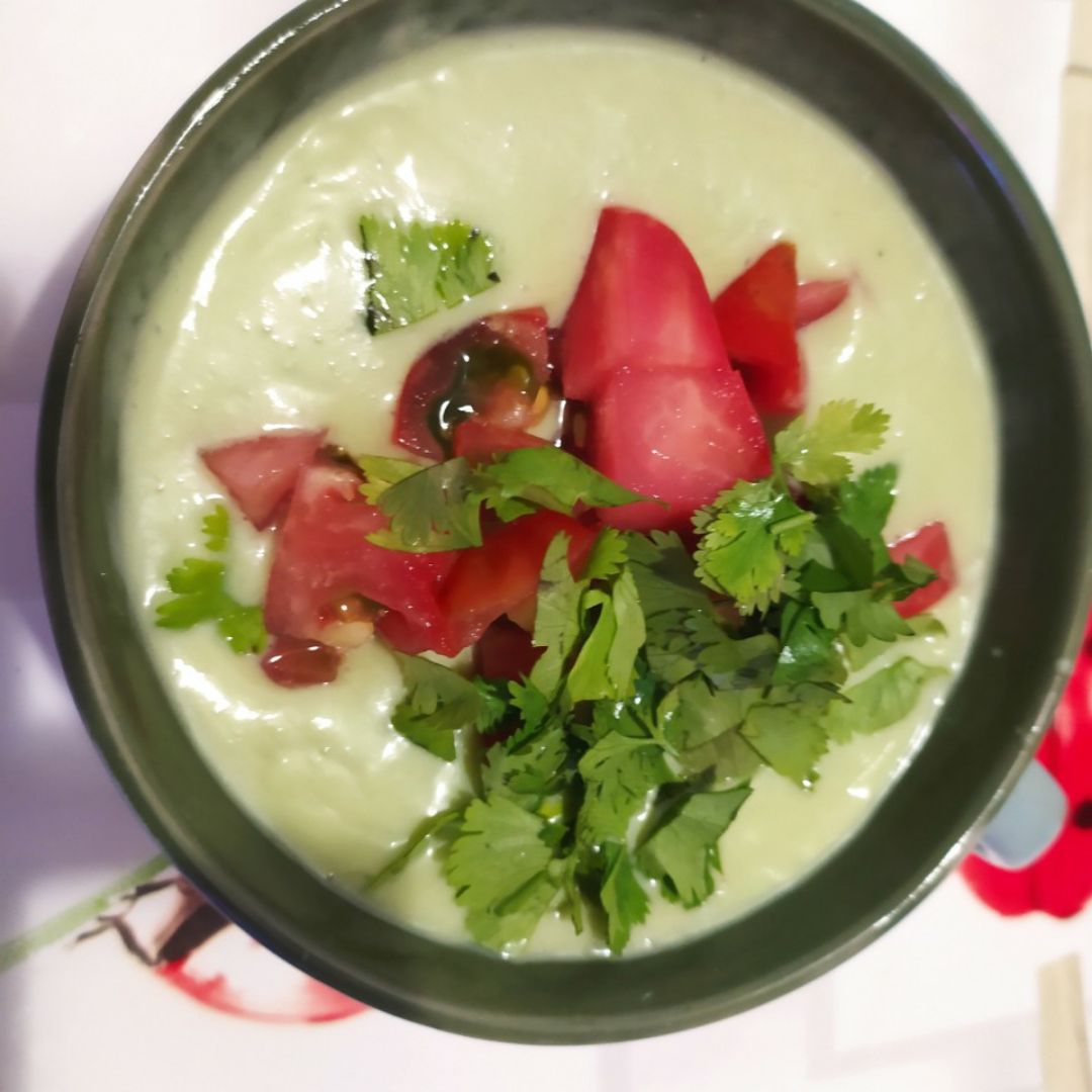 Crema fría de aguacate Crema fría de aguacate