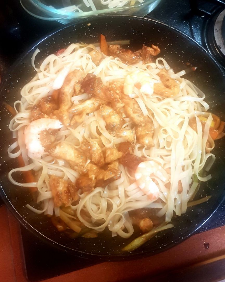 Wok oriental con langostinos y champiñones 🦐🍄🧡 Paso 2