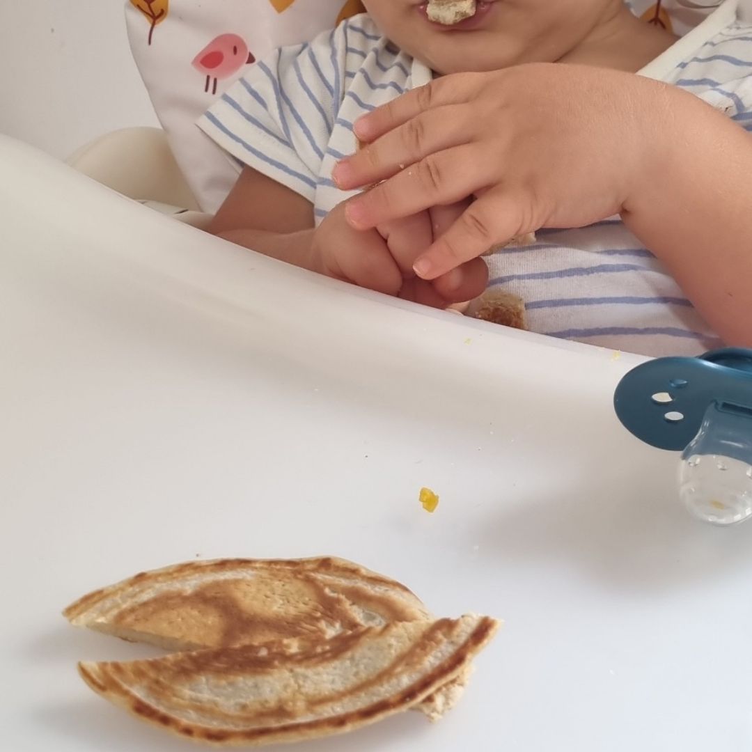 Tortitas con coco, plátano y chocolate🍫 Paso 6 Tortitas con coco, plátano y chocolate🍫 Paso 6
