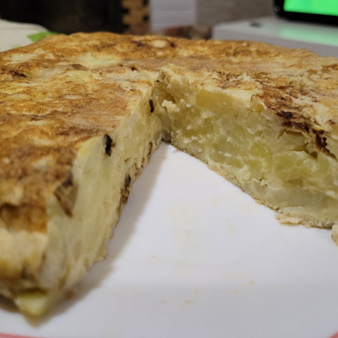 Tortilla de patatas al vapor con cebolla Tortilla de patatas al vapor con cebolla
