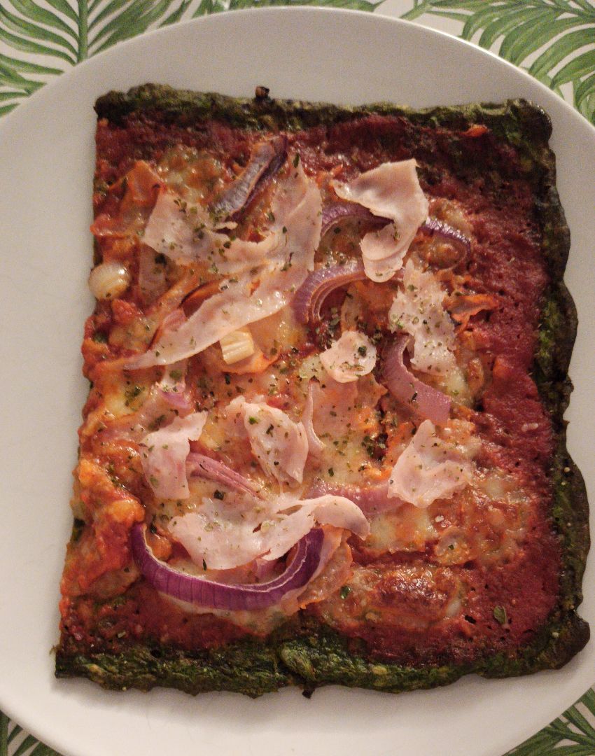 Pizza con base de espinacas Pizza con base de espinacas
