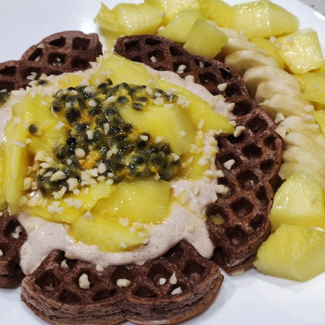 Gofre de plátano y cacao 🍌🍫 (en Air Fryer) Gofre de plátano y cacao 🍌🍫 (en Air Fryer)