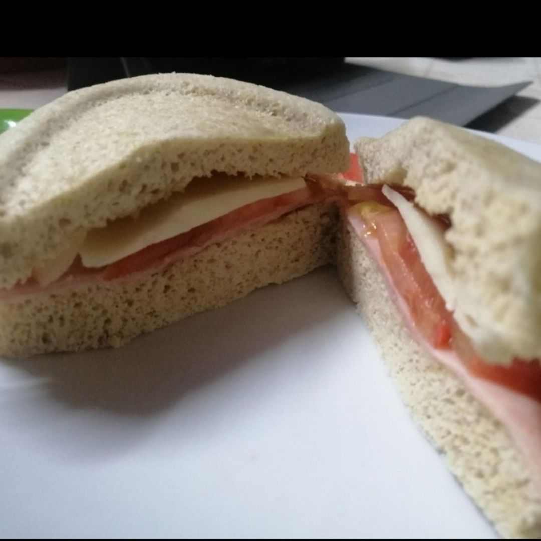 Súper bocata sin horno!! 🍞🥪 Súper bocata sin horno!! 🍞🥪