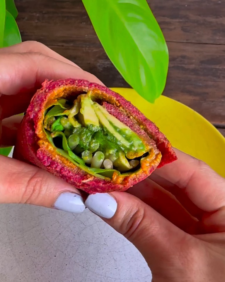 Wraps de Quinoa, Chia y remolacha Wraps de Quinoa, Chia y remolacha
