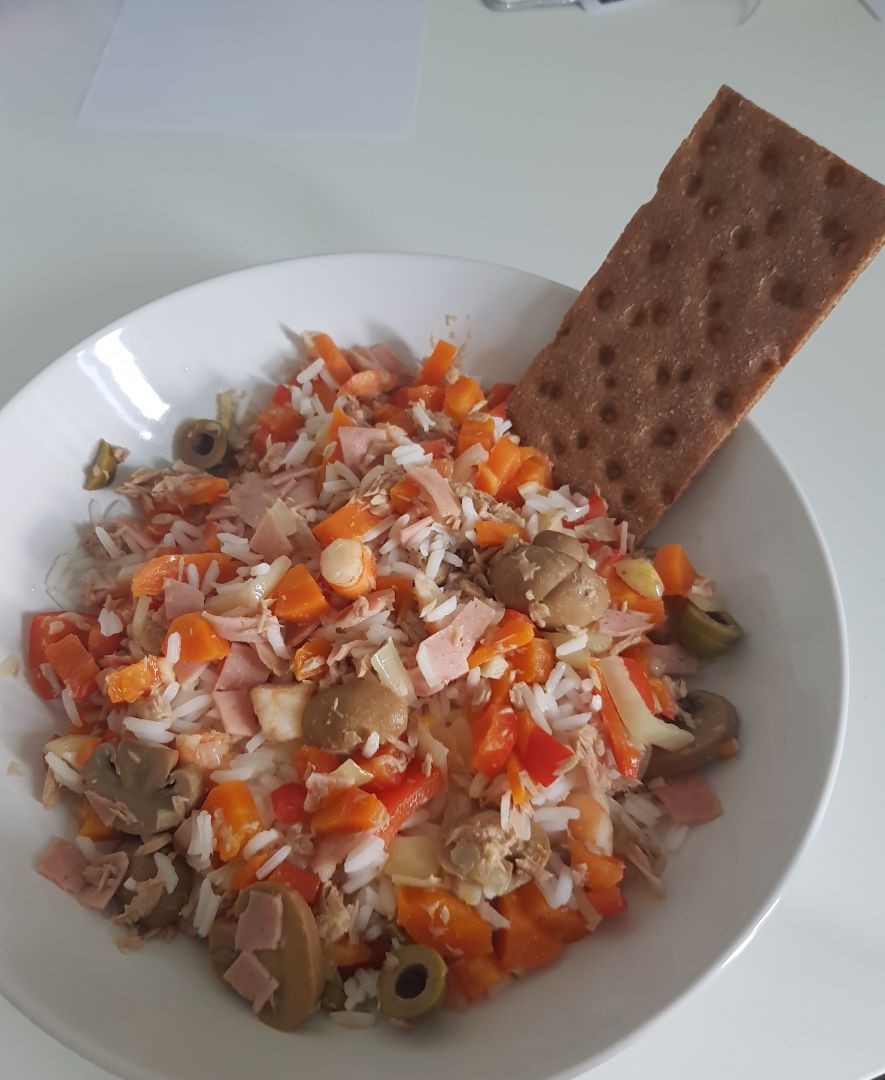 • ENSALADA MIL COLORES • • ENSALADA MIL COLORES •