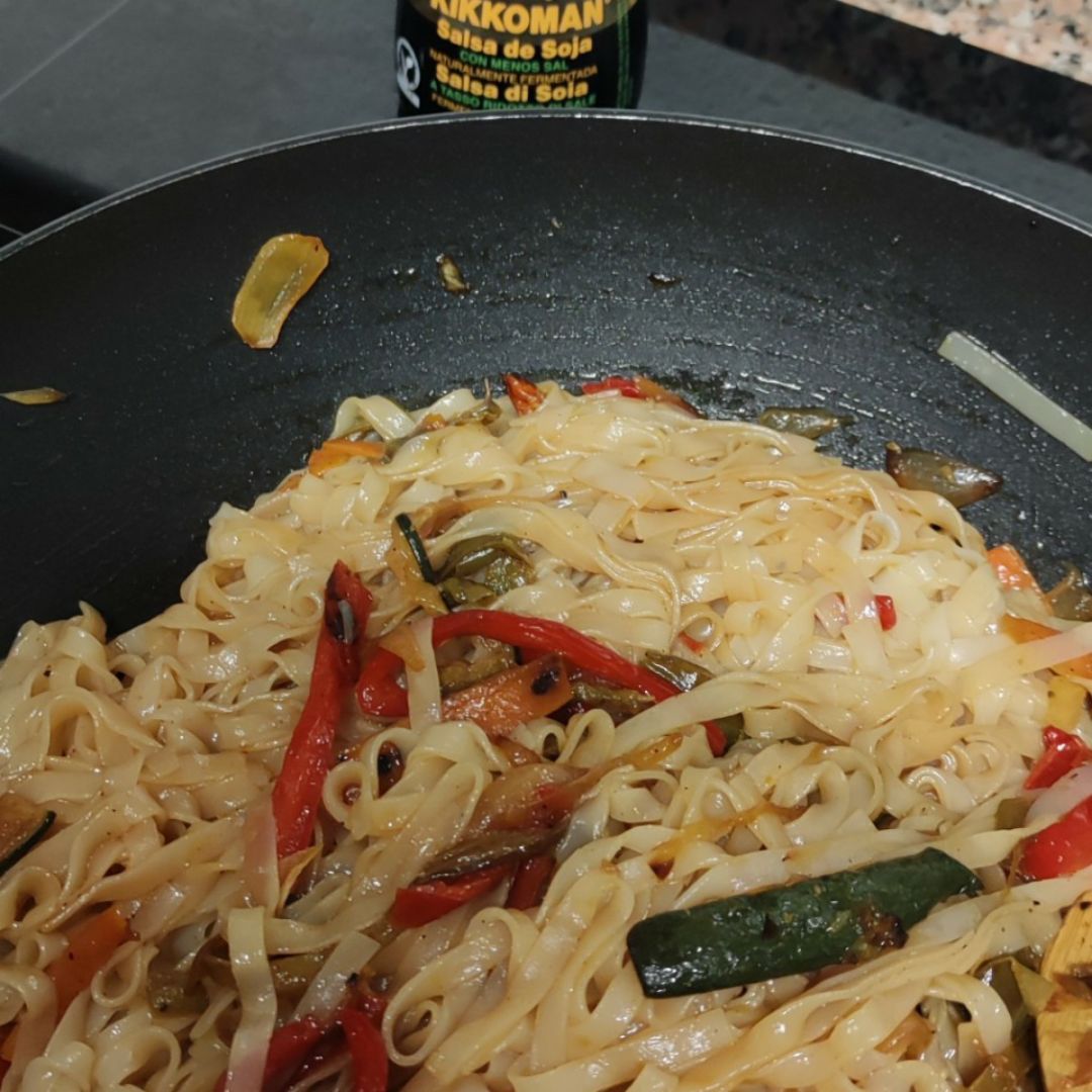 Noddles de arroz con verduras Paso 2 Noddles de arroz con verduras Paso 2