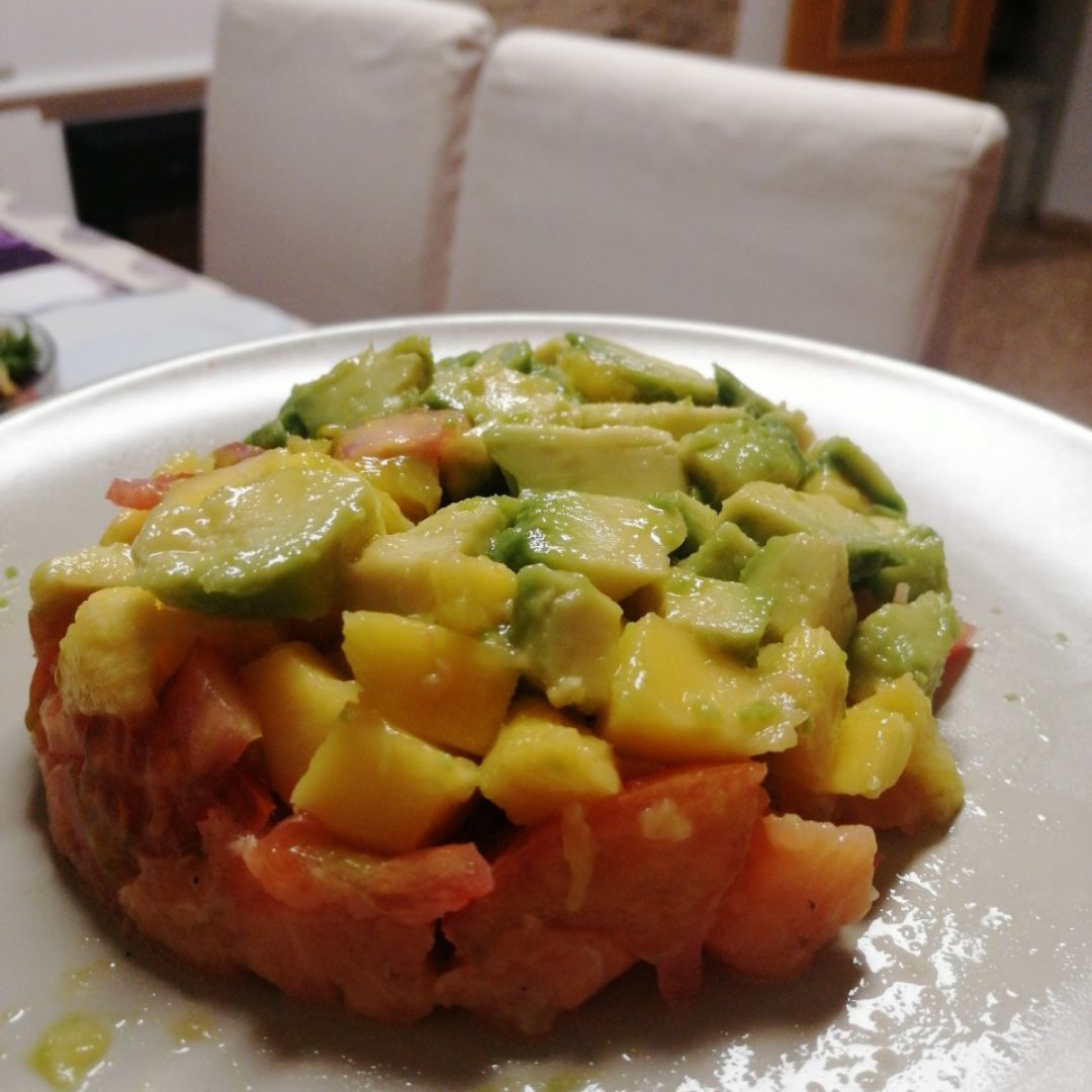 Tartar de salmon Tartar de salmon