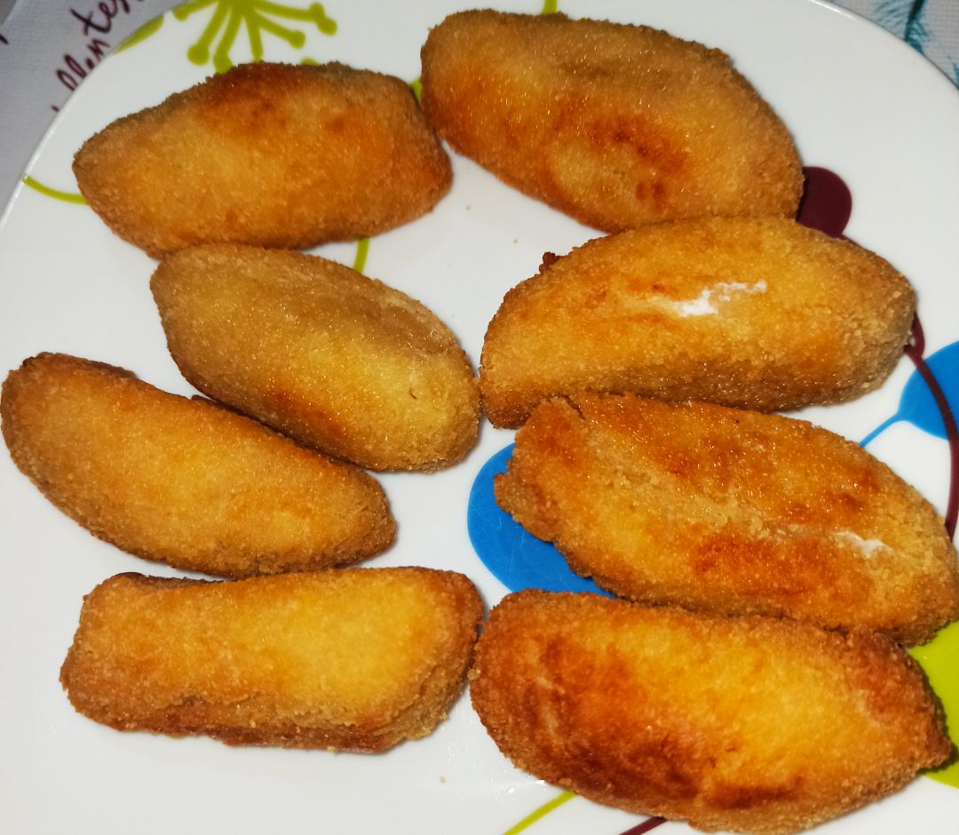 Croquetas de sacramentos (carne 🍗🍖 de cocido) Croquetas de sacramentos (carne 🍗🍖 de cocido)
