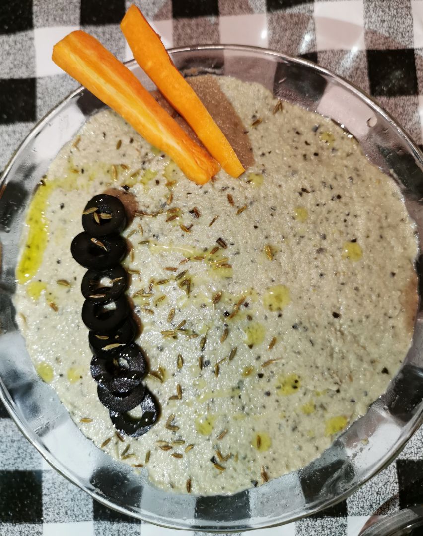 Hummus de aceitunas negras Hummus de aceitunas negras