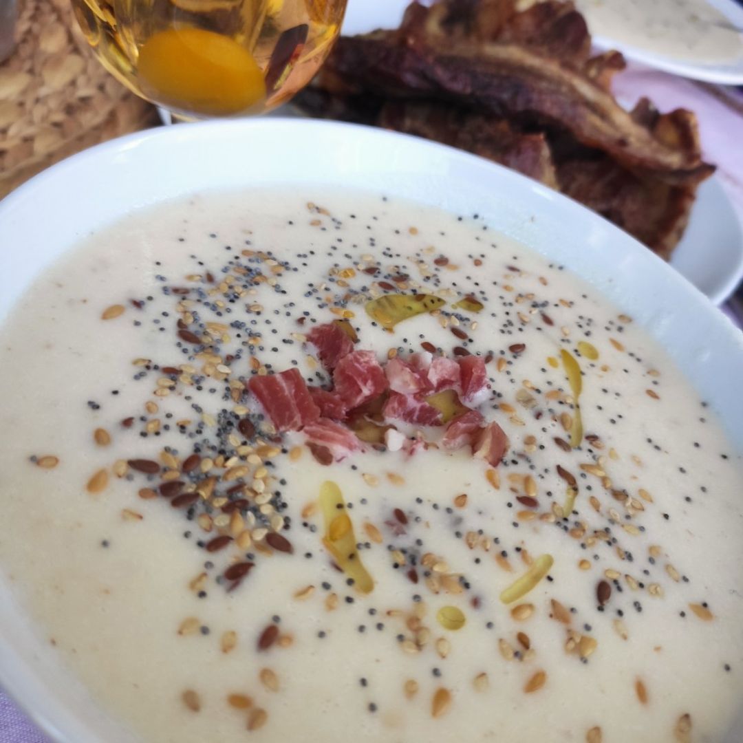AJOBLANCO DE MELÓN AJOBLANCO DE MELÓN