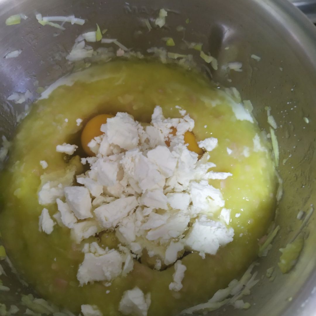 Fritatta de calabacín con queso de cabra. Paso 2 Fritatta de calabacín con queso de cabra. Paso 2