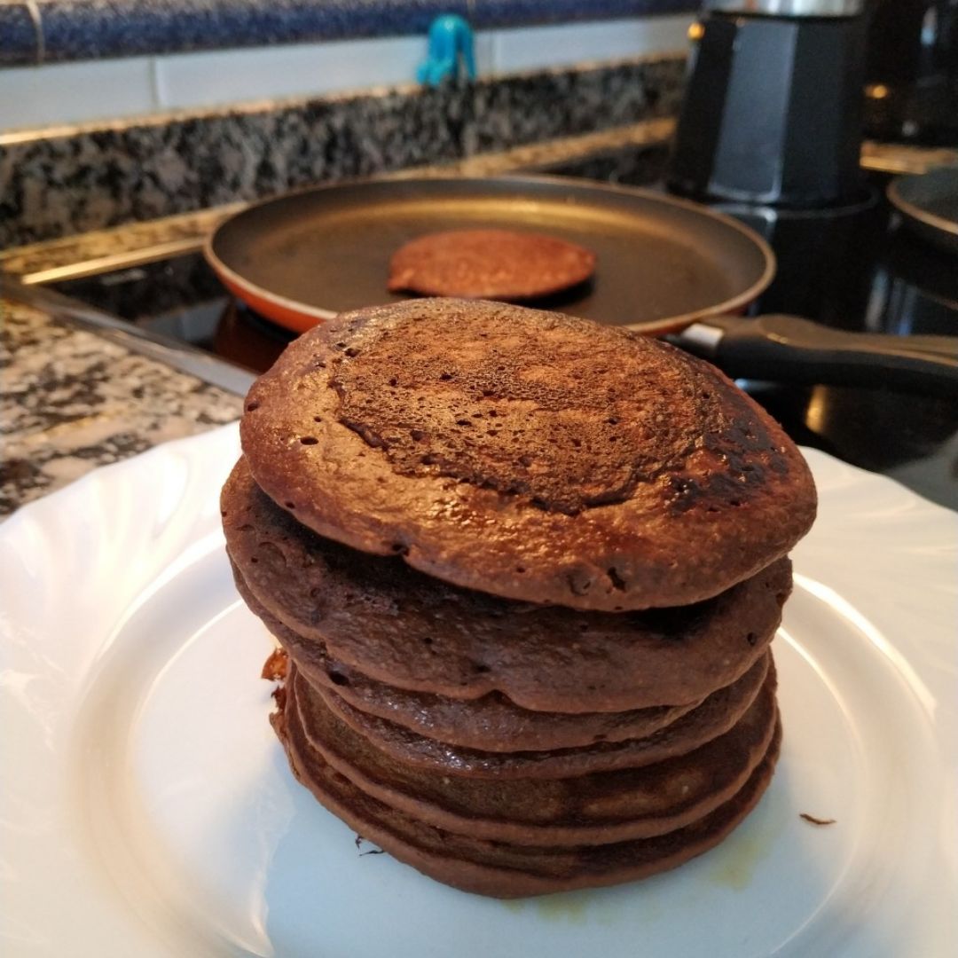 Tortitas de avena y plátano (cacao edition) Tortitas de avena y plátano (cacao edition)