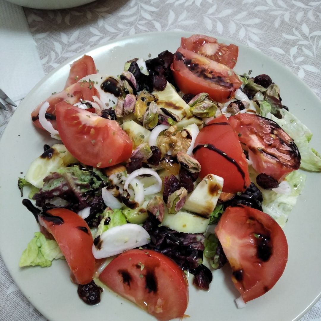 Ensalada con frutos secos Ensalada con frutos secos
