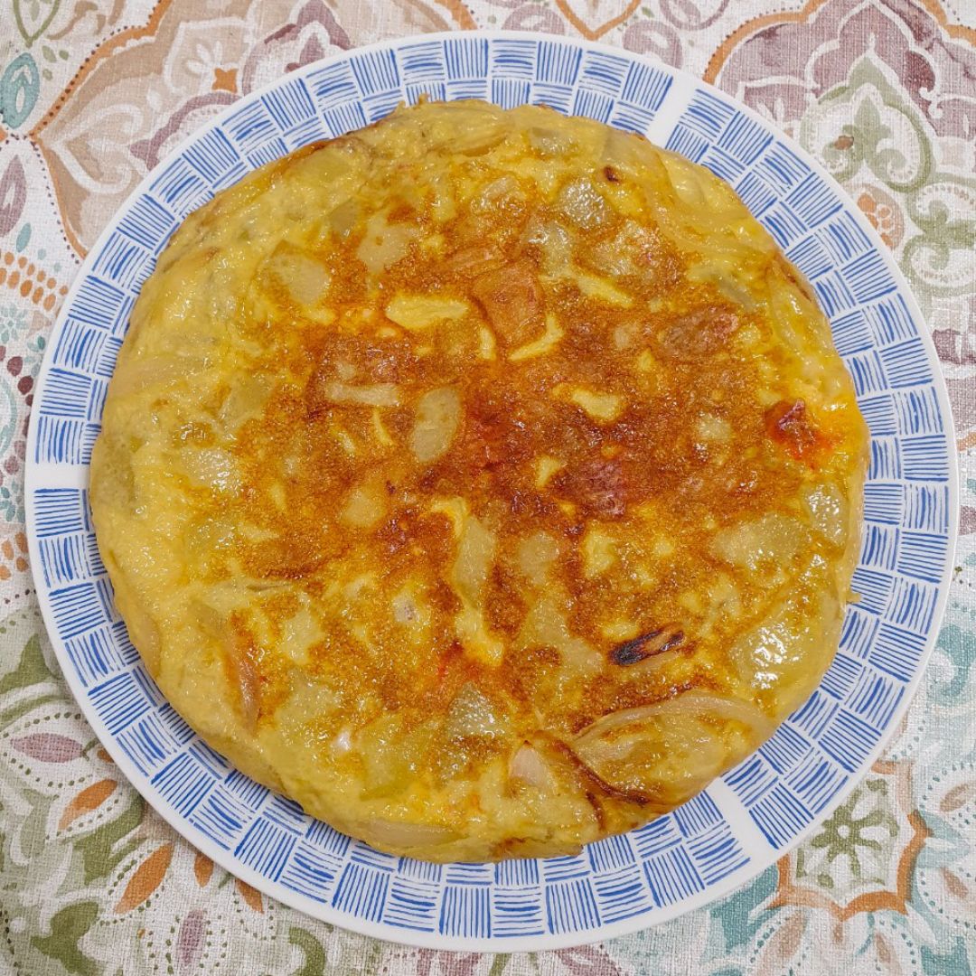 TORTILLA GALLEGA CON QUESO ARZÚA ULLOAStep 0