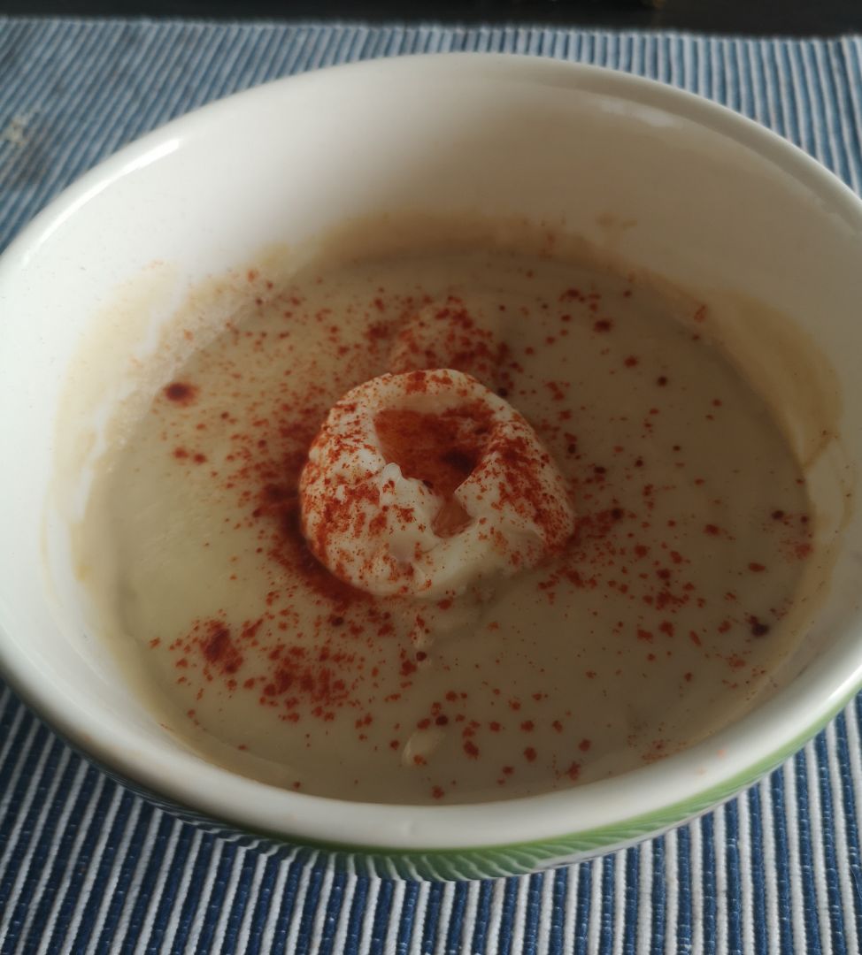Crema de coliflor y manzana Crema de coliflor y manzana