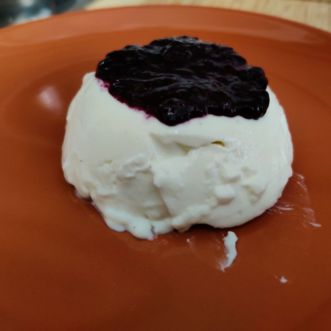 Panna Cotta con Skyr Panna Cotta con Skyr