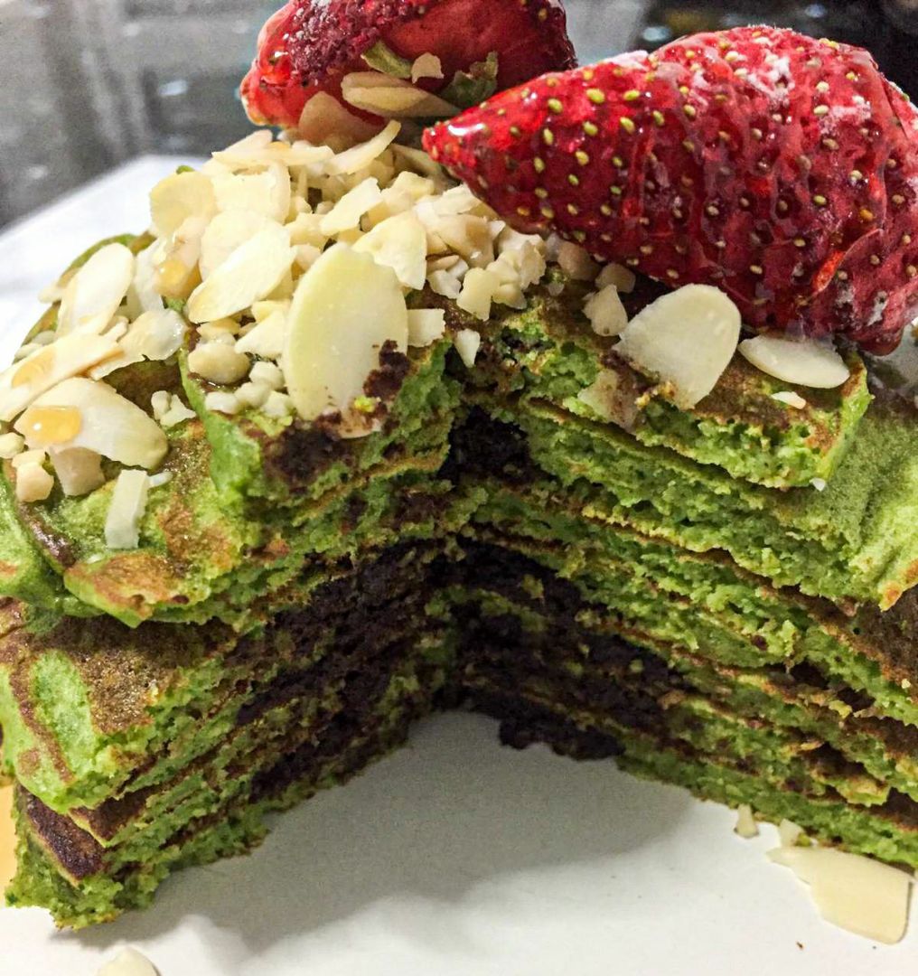 Tortitas de espinacas rellenas de chocolate🥬🍫