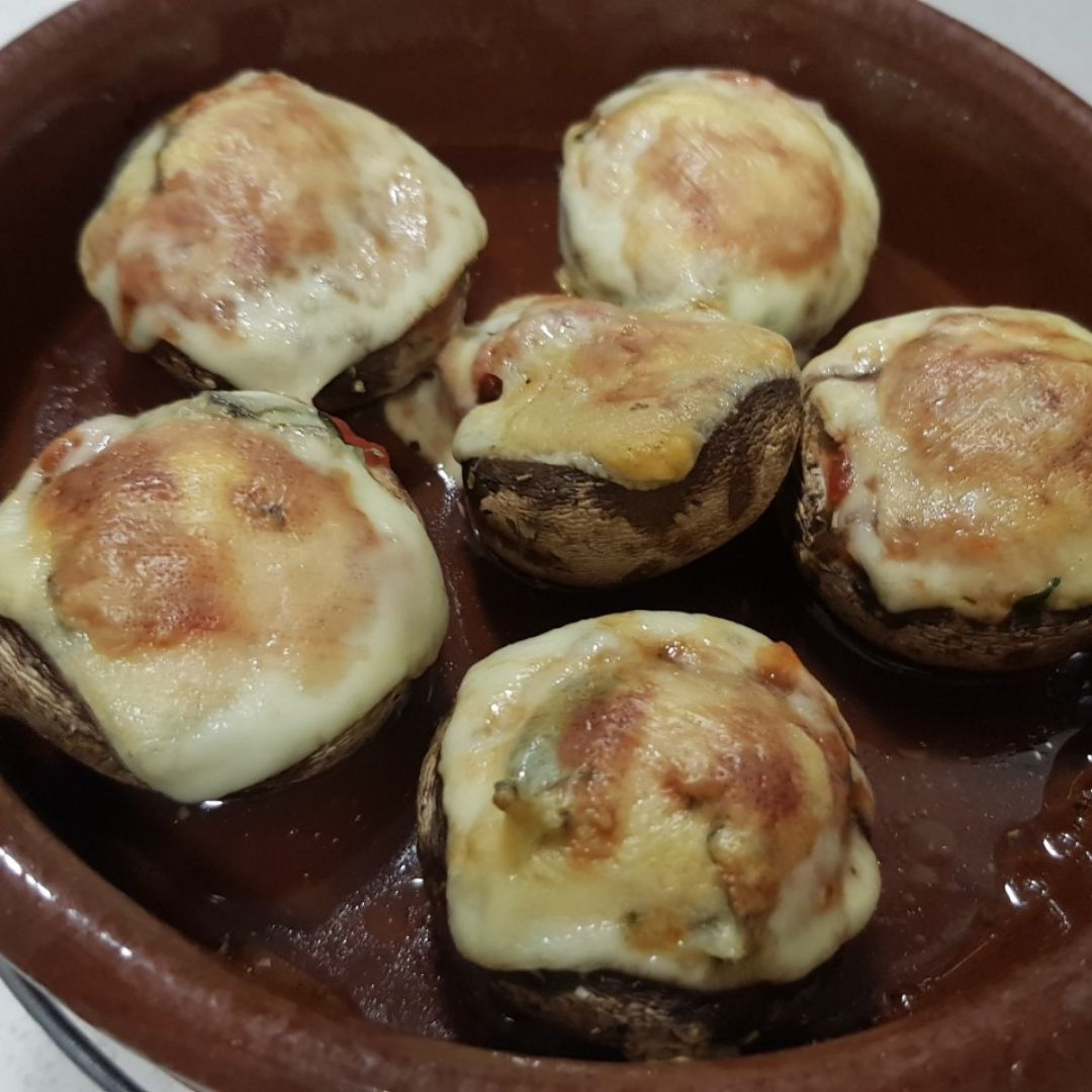 Falsas mini pizzas Paso 1 Falsas mini pizzas Paso 1