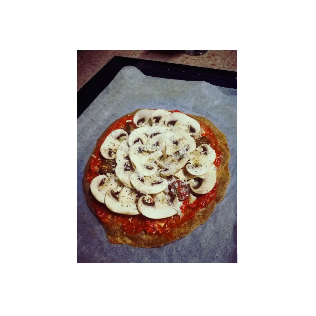 Pizza de quinoa (la mejor que he probado sin duda) Paso 4 Pizza de quinoa (la mejor que he probado sin duda) Paso 4