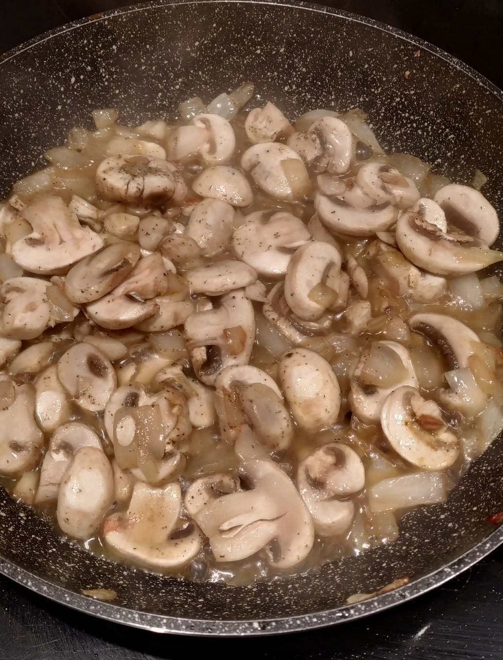 Revuelto de brócoli con champiñones Paso 1