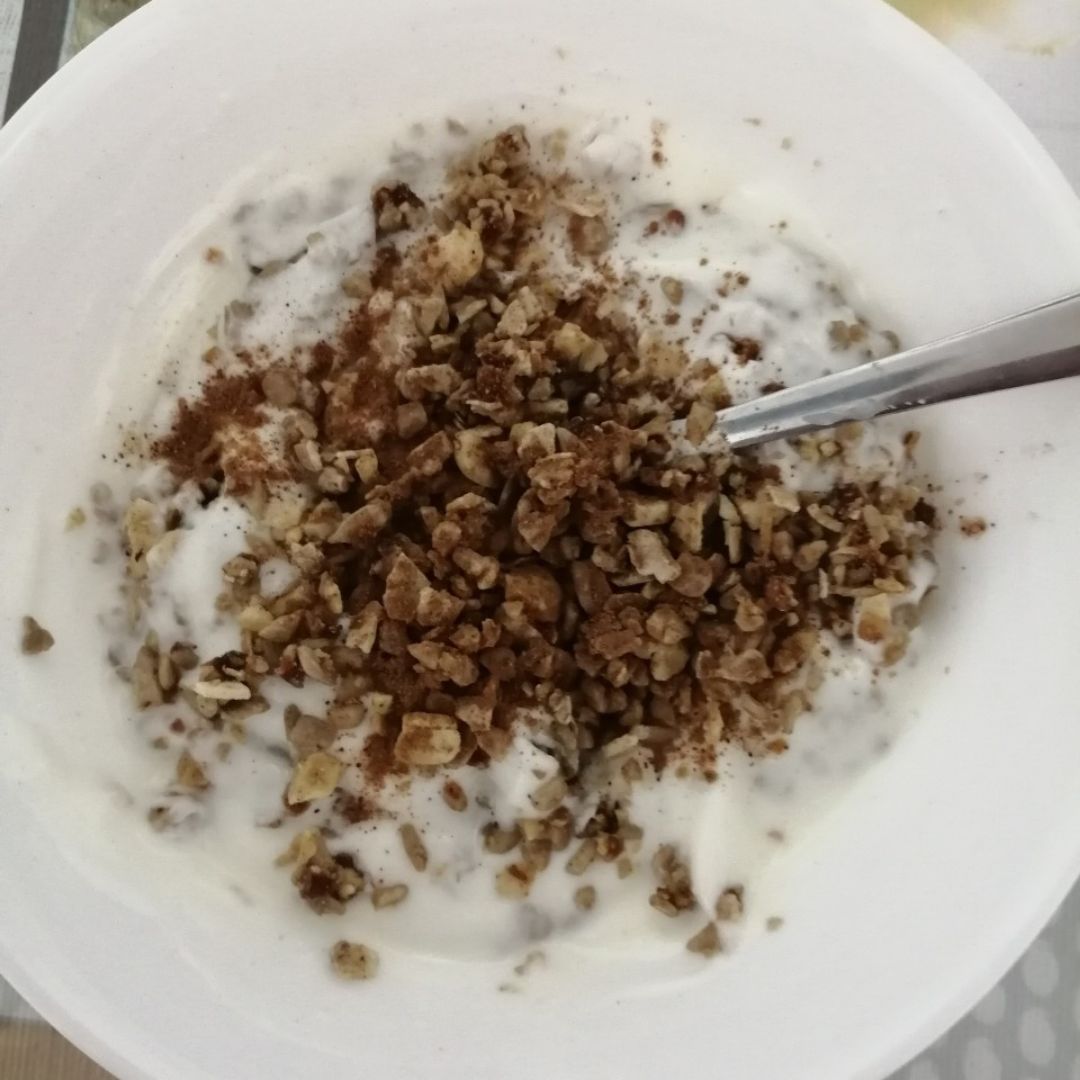 Bowl de queso con granola