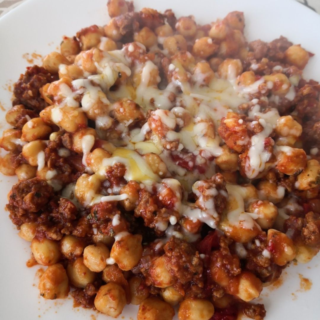 Garbanzos con boloñesa Garbanzos con boloñesa