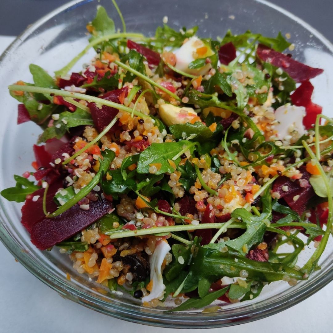 Ensalada de quinoa y rúcula Ensalada de quinoa y rúcula