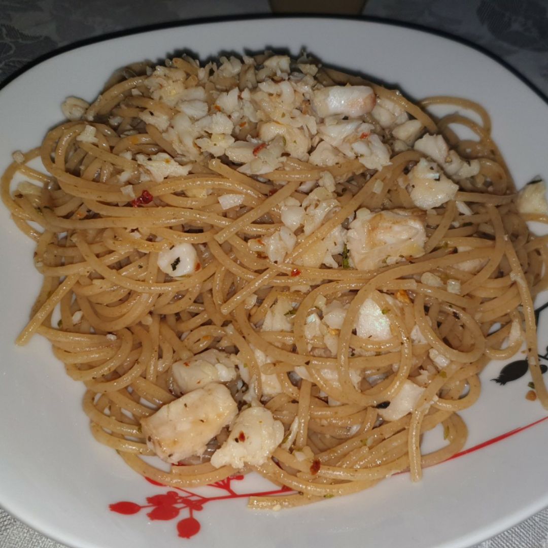 Espaguetis con merluza Espaguetis con merluza