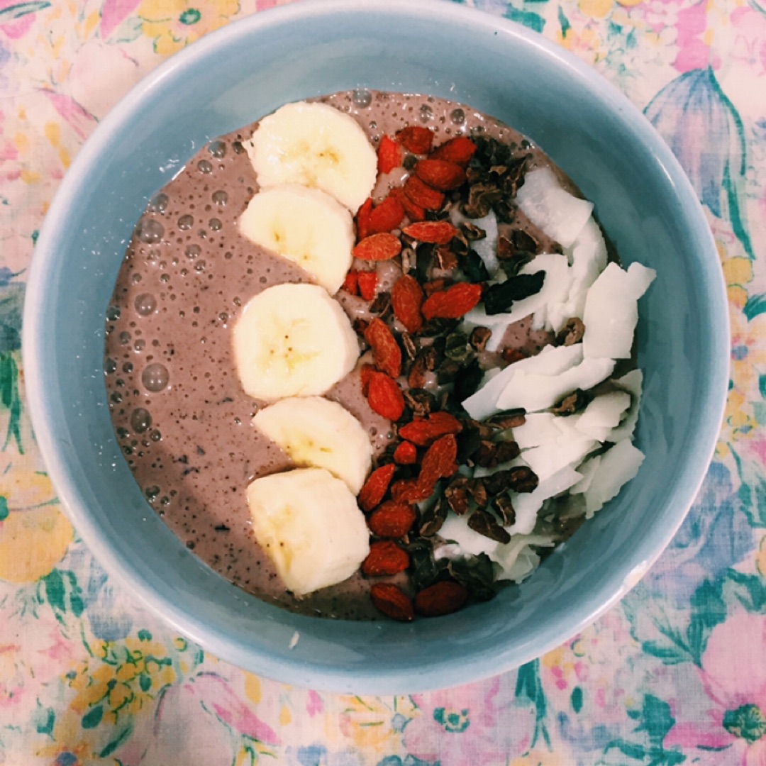 Smoothie bowl de frutos rojos