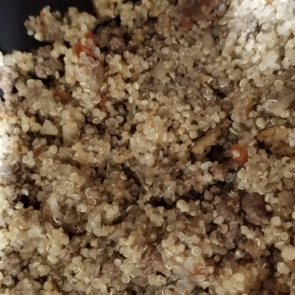 QUINOA CON CARNE PICADA QUINOA CON CARNE PICADA