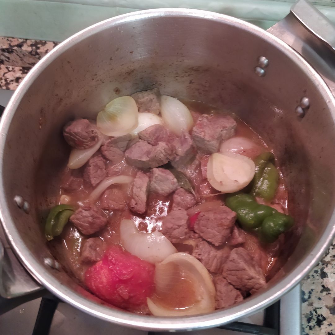 Guiso de patatas🥄🥄 Paso 1 Guiso de patatas🥄🥄 Paso 1