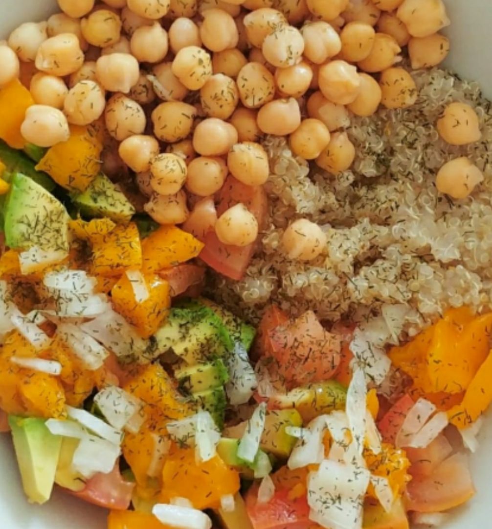 Ensalada de quinoa y garbanzos Ensalada de quinoa y garbanzos