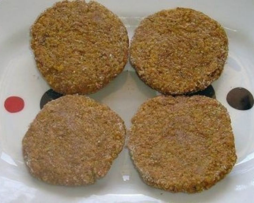 Hamburguesa de quinoa, atún y gambas