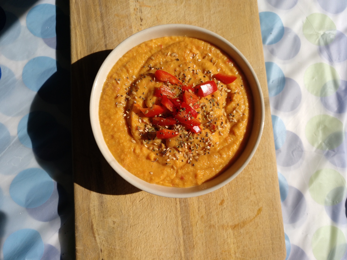 Hummus de pimiento rojo