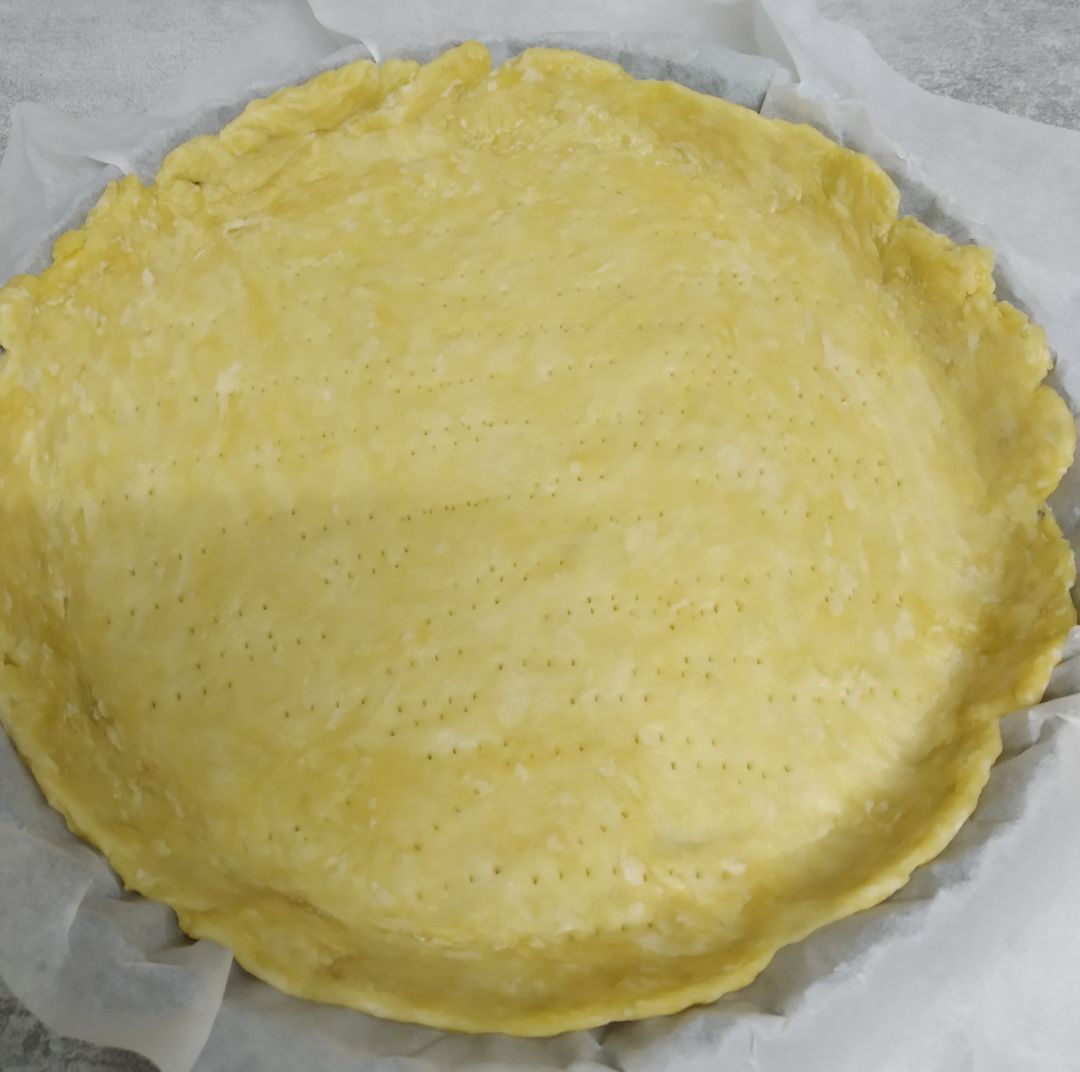 Quiche de espinacas y queso de cabra 🍽️ Paso 1 Quiche de espinacas y queso de cabra 🍽️ Paso 1