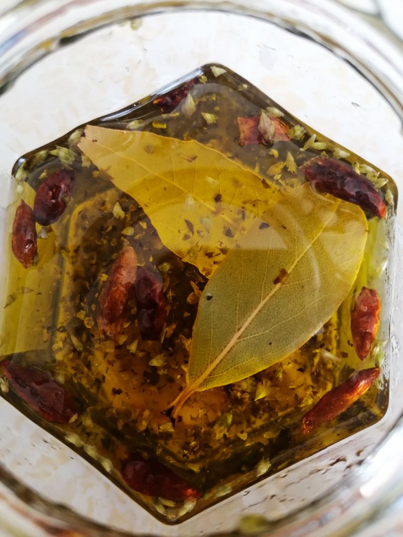 Aceite de oliva picante 🌶️ Aceite de oliva picante 🌶️