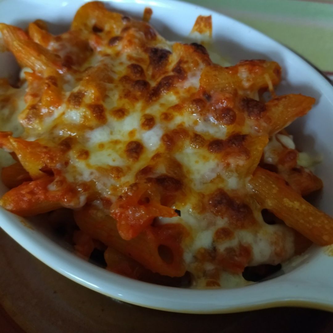 Macarrones con atún gratinados 